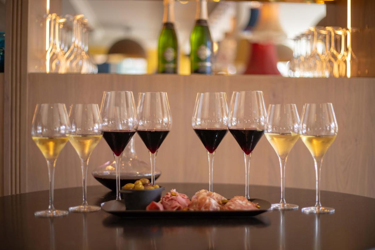 Vincents Bed&Bistro Hotel Etten-Leur Bagian luar foto